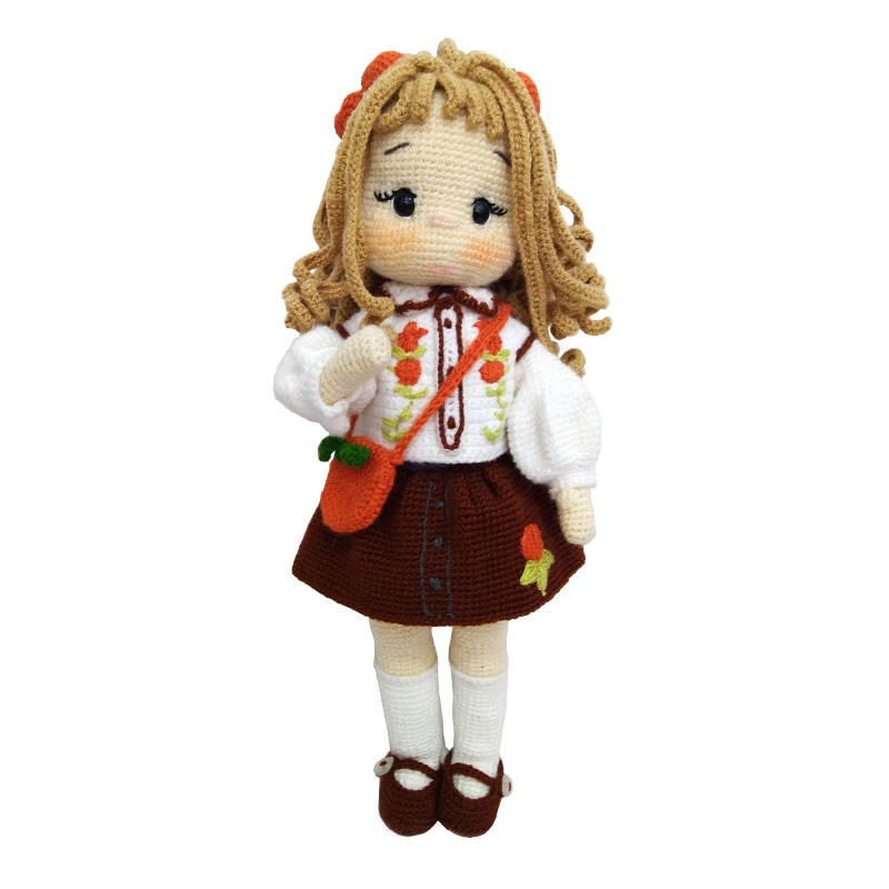 عروسک بافتنی دختر زردآلو