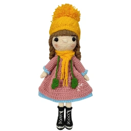 عروسک بافتنی دختر روسی